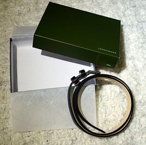 NEW Longchamp black leather belt