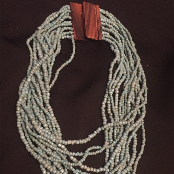 Turquoise beaded necklace - Picture 1 of 3