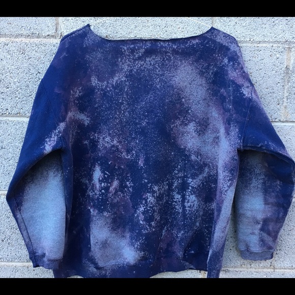 One of a kind sweatshirt! - Picture 3 of 4