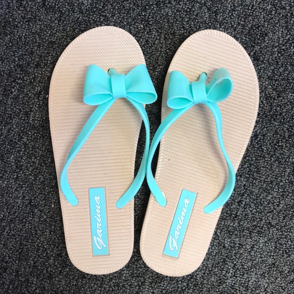 Cute ribbon flat slippers