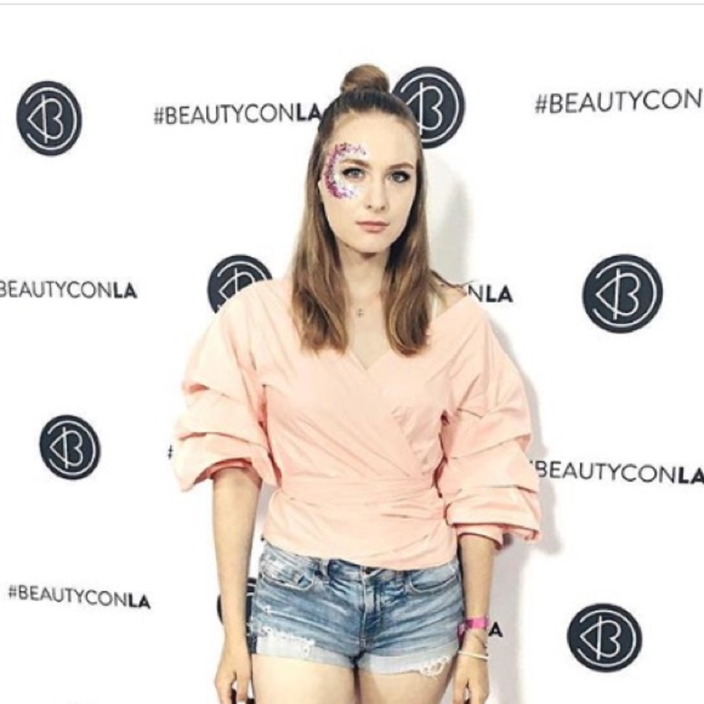 Meet your Posher, Maegan