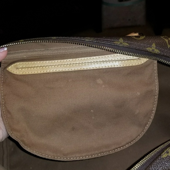 Lv bag - Picture 4 of 7