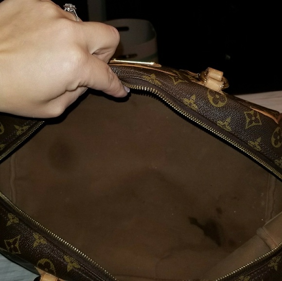 Lv bag - Picture 7 of 7