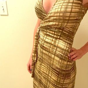 DVF 100% silk wrap dress LIKE NEW