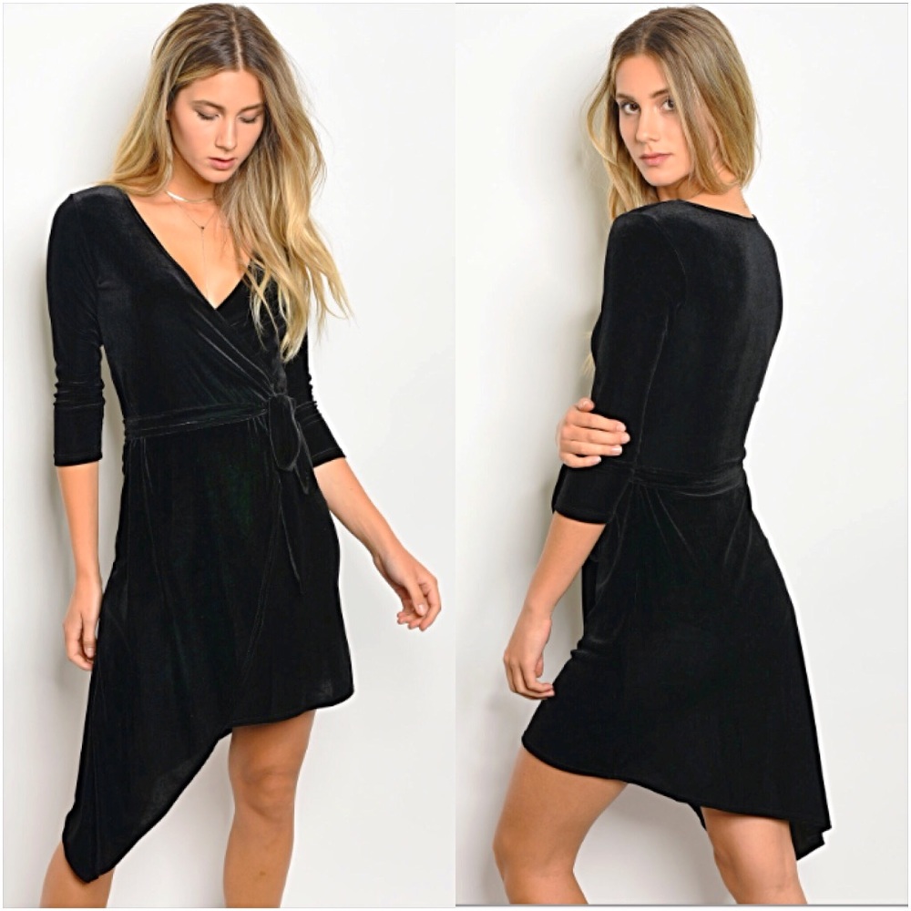 💥HOTSALE💥Black Velvet Wraparound LBD Dress S/M - Picture 2 of 6