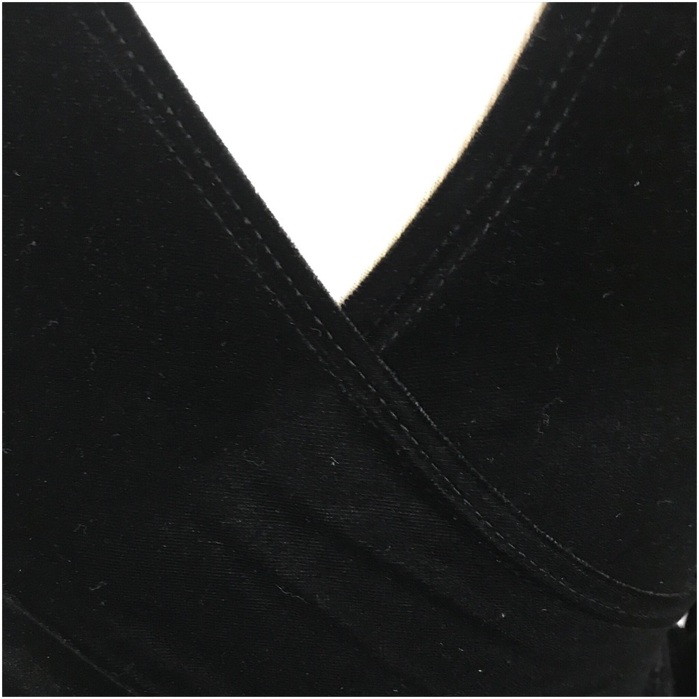 💥HOTSALE💥Black Velvet Wraparound LBD Dress S/M - Picture 5 of 6
