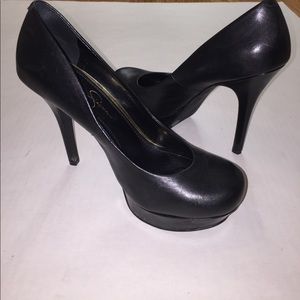 Jessica Simpson Platform Pumps