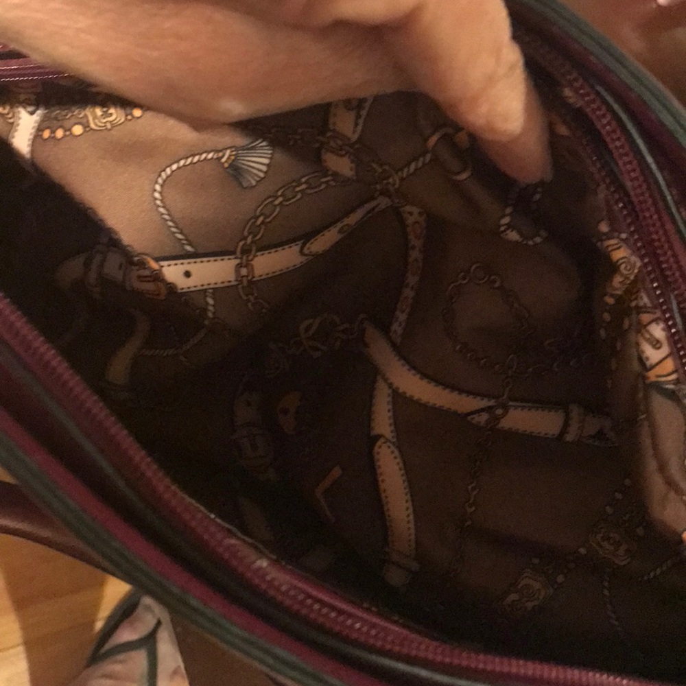 Purse - Picture 3 of 4