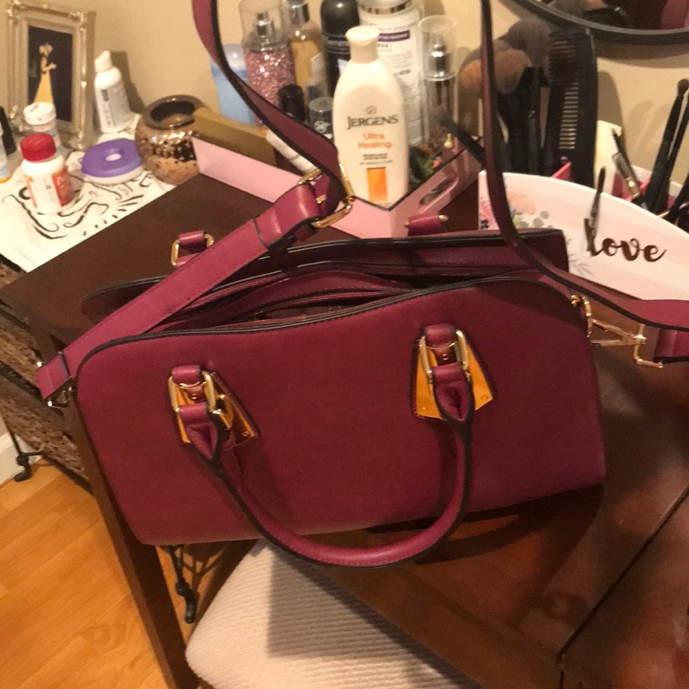 Purse - Picture 4 of 4