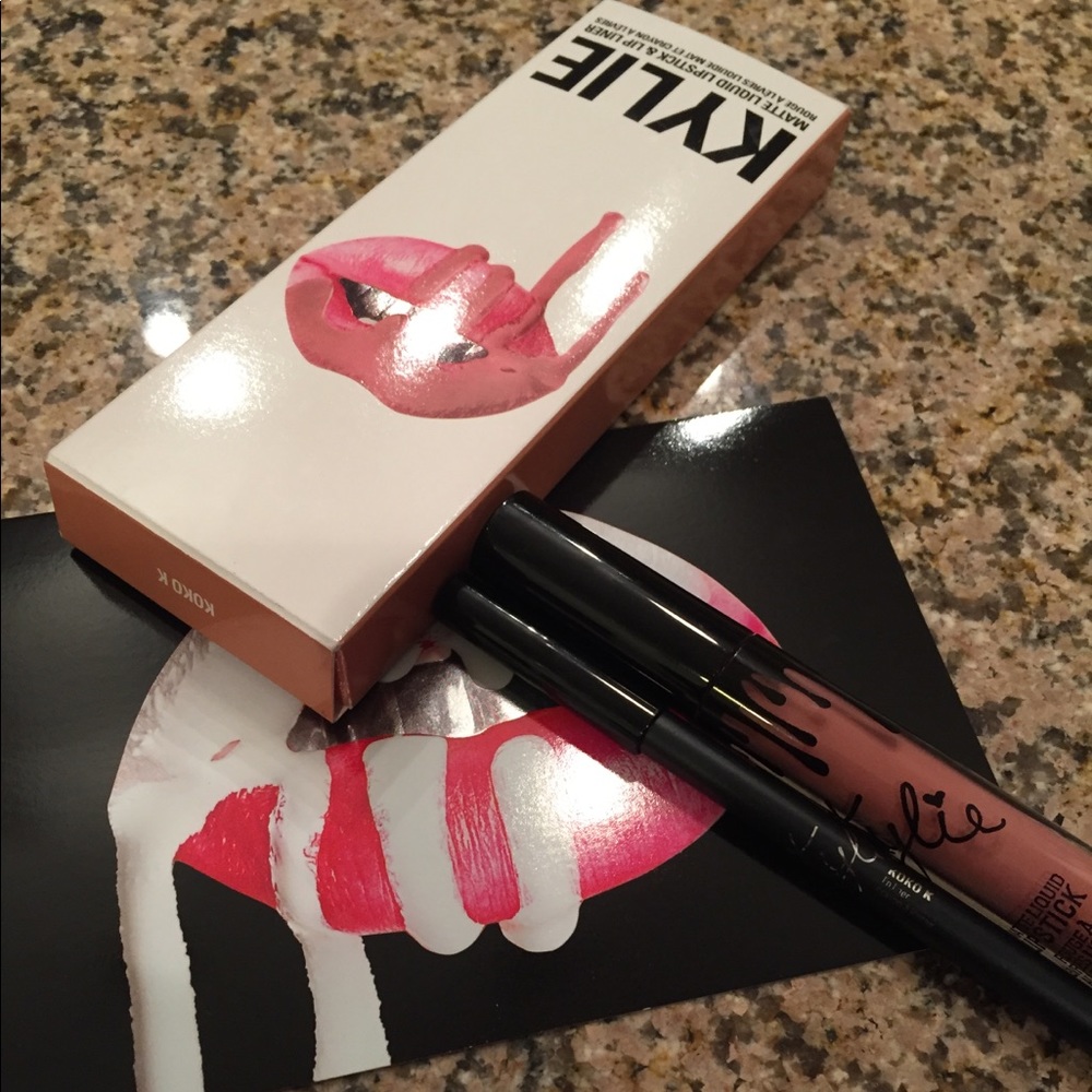 Kylie Cosmetics Lipkit Koko K with Liner