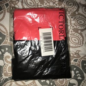 Victoria’s Secret Yoga Pants