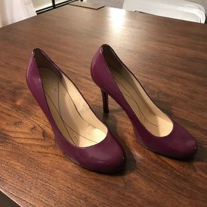 Kate spade purple patent pumps