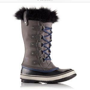 Sorel Size 7 Joan of Arctic grey winter boots