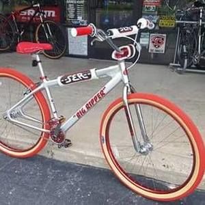 Meet your Posher, Javeth