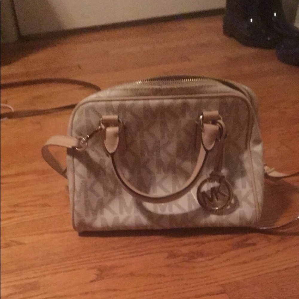Michael Kors purse