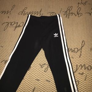 Girls Adidas Leggings☁️