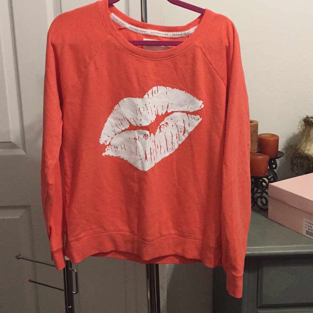 Large Victoria’s Secret Super Soft Sweatshirt