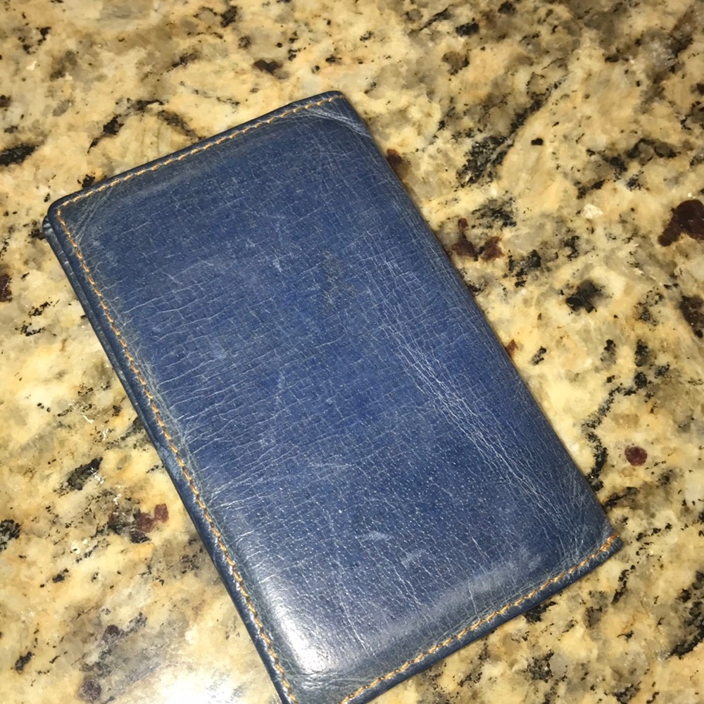 I K E Behar Newyork card holder