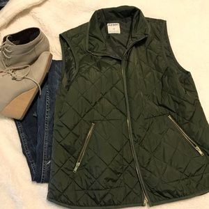Army green utility/puffer vest