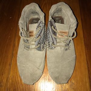 TOMS Booties