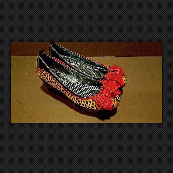 Platform Animal Print Shoe - Picture 2 of 8