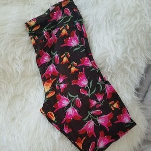 Tulip Lularoe Tall & Curvy TC Soft Leggings Flower