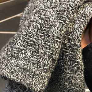 Meet your Posher, Dhdi