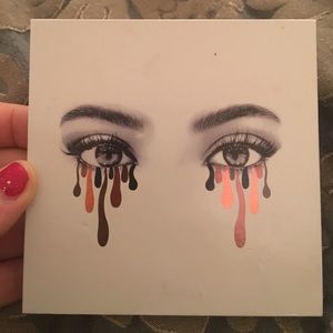 Kylie Cosmetics Bronze Palette