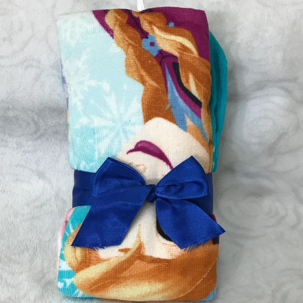 🎁Christmas Gift 🎁 Disney Frozen Hooded Towel - Picture 3 of 4