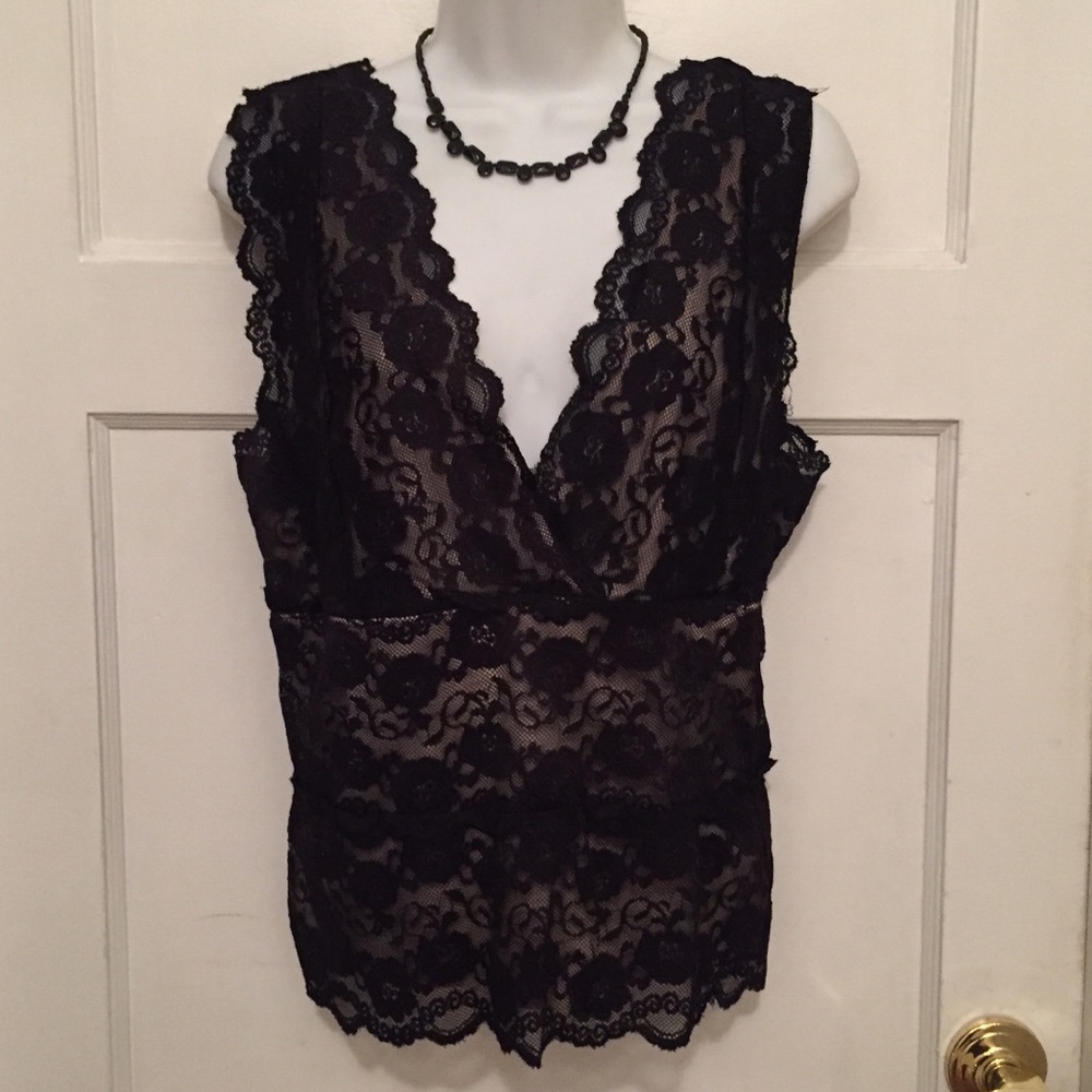 Black stretch lace top, XL