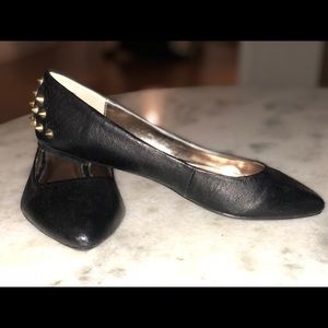 NWOT NEVER WORN Cute flats w gold spikes on heel