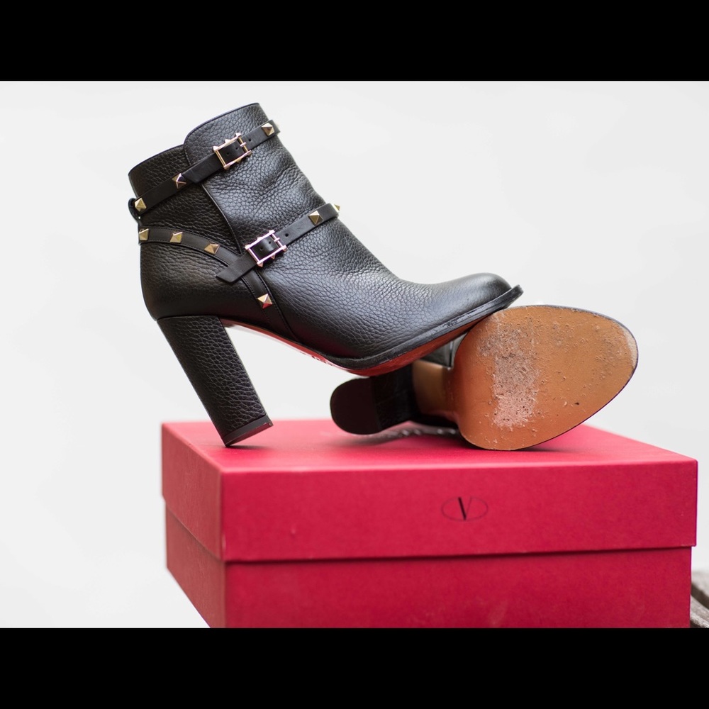VALENTINO ROCK-STUD BOOTS!!! - Picture 1 of 5
