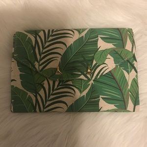 Stella and Dot City Slim Clutch