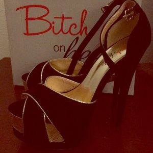 New Years! Black & Gold!