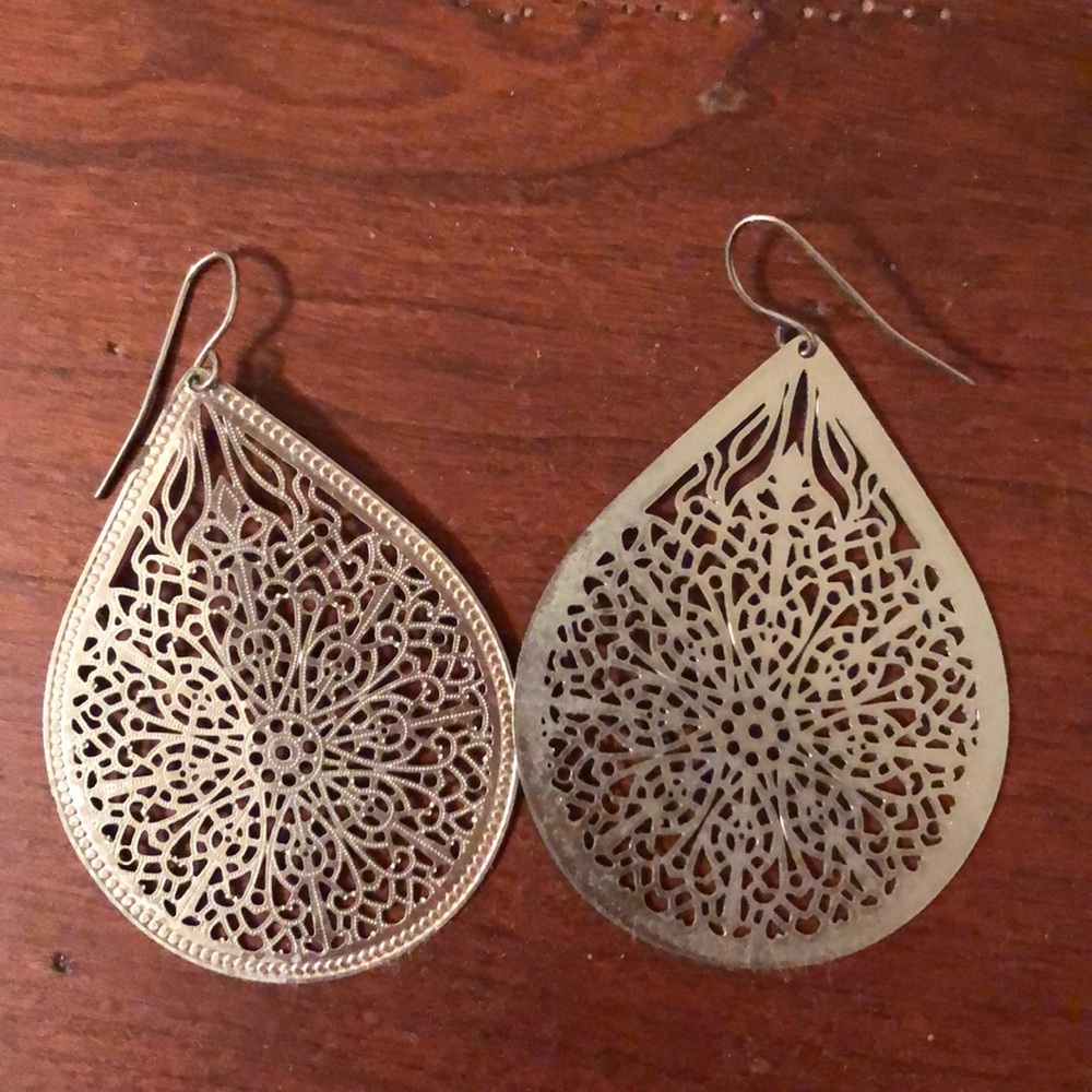 New silver delicate earring