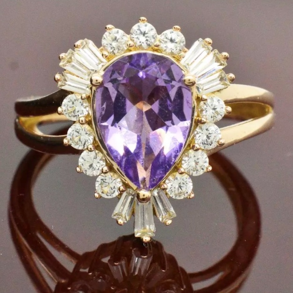 💟GORGEOUS PEAR CUT AMETHYST➕WHITE SAPPHIRE RING💟