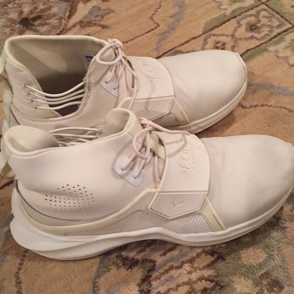 Puma By Fenty Sneakers - Picture 2 of 3