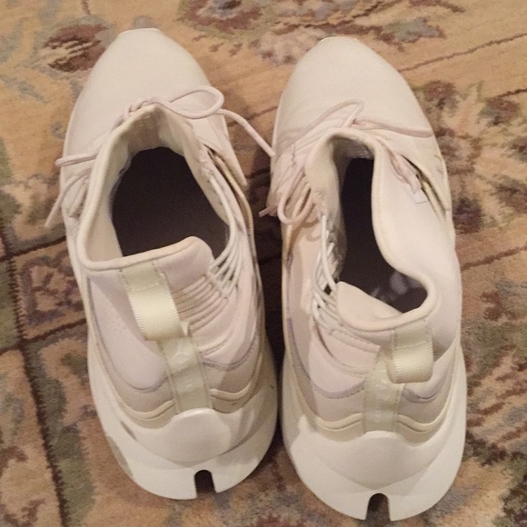 Puma By Fenty Sneakers - Picture 3 of 3