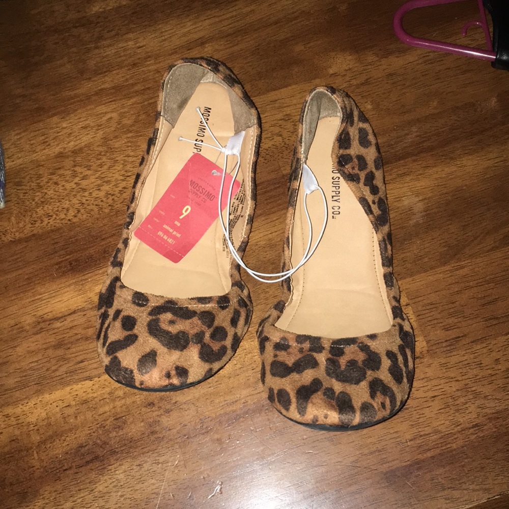 Cheetah print flats
