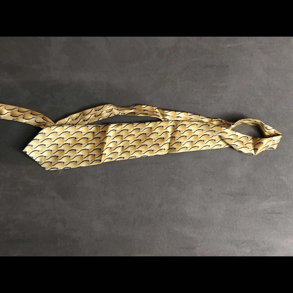 Necktie