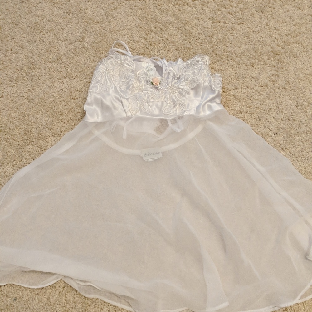 Sexy white lingerie set