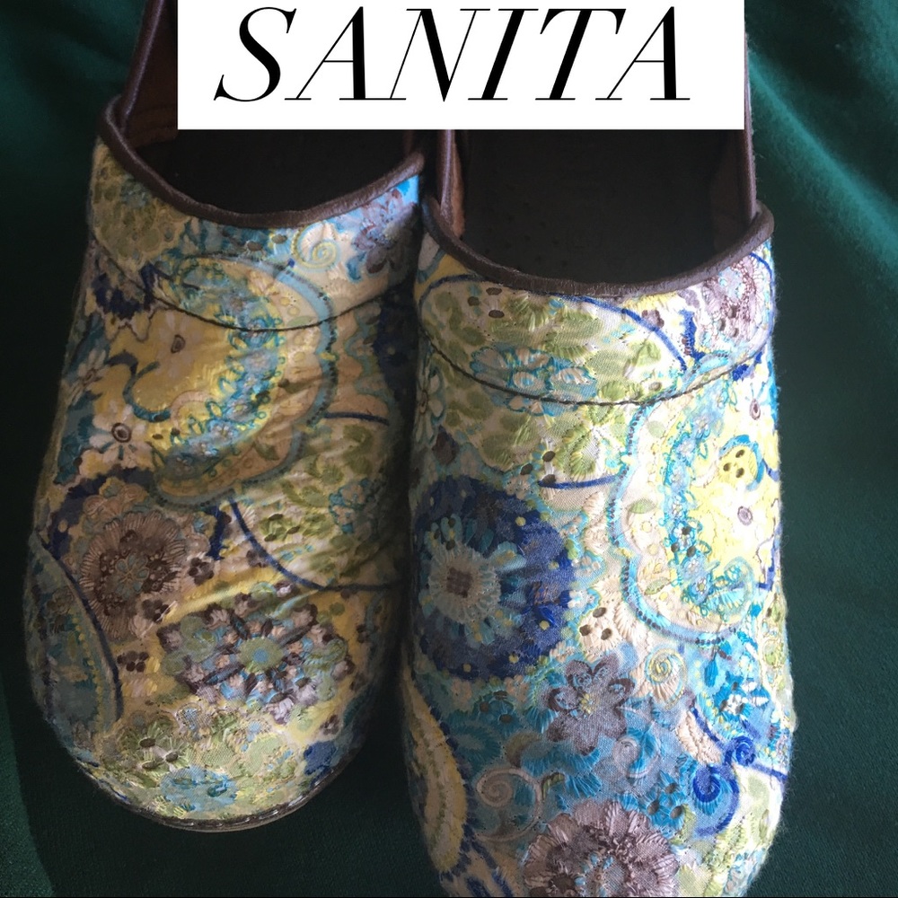 Sanita blue floral embroidered clogs nursing shoes