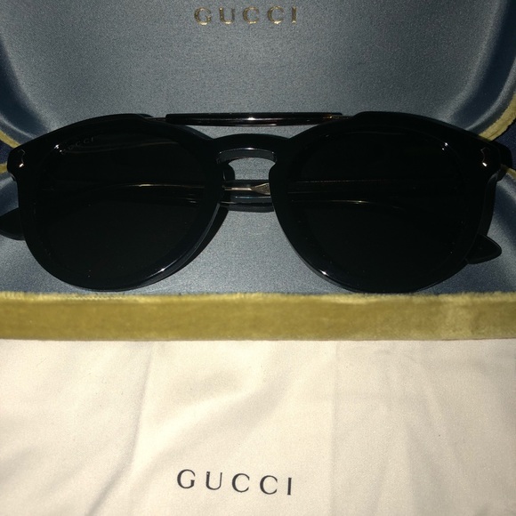 Brand New Gucci Sunglasses - Picture 5 of 6