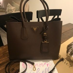 Prada saffiano cuir medium  double 👑 authentic!!!