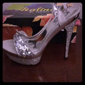 Beautiful Silver Heels!