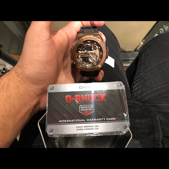 G-SHOCK. Rose Gold. New unworn main image 5