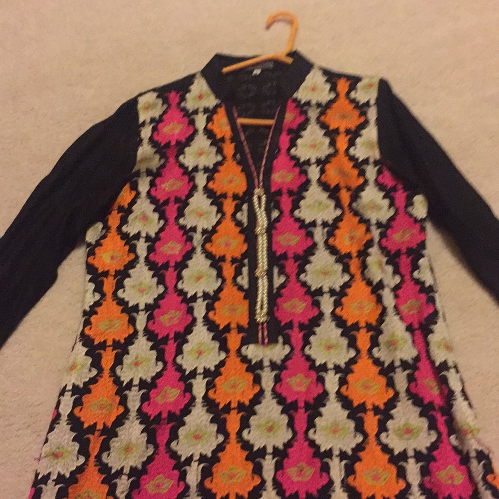 Embroidered shirt