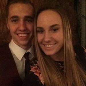 Meet your Posher, Abby