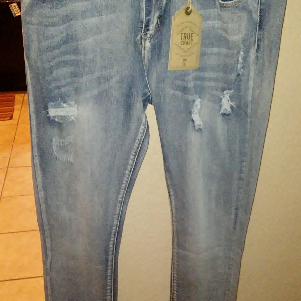 True Grit Skinny Ankle Jeans