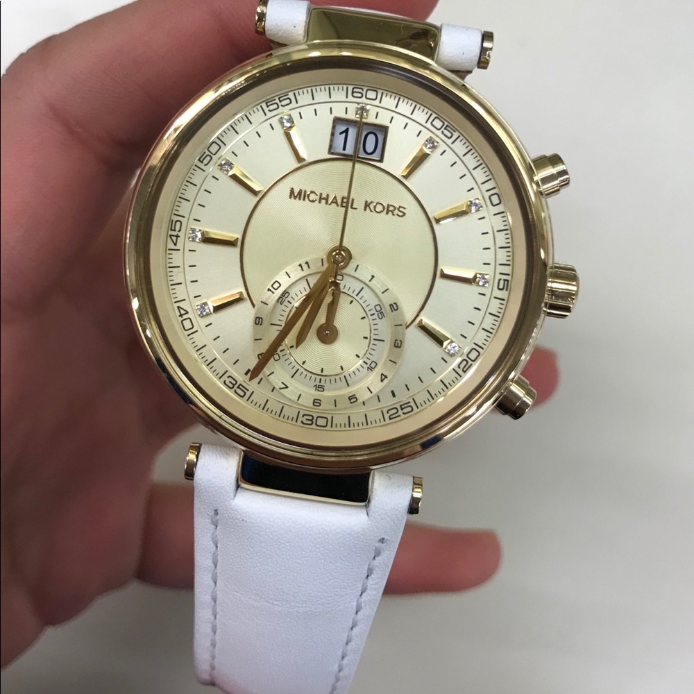 Unworn MK leather strap watch